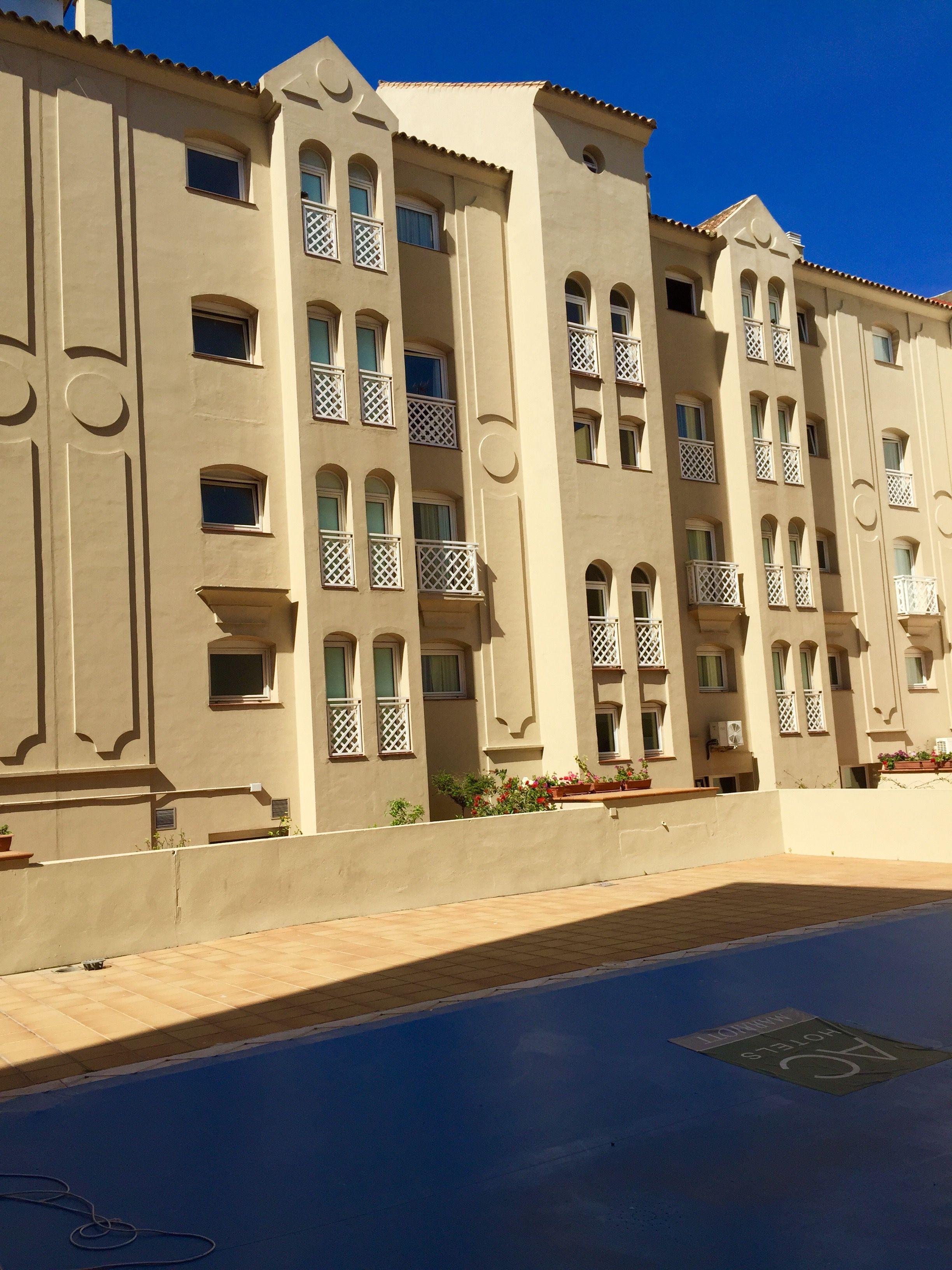 Ac Hotel La Linea By Marriott La Línea de la Concepción Екстериор снимка