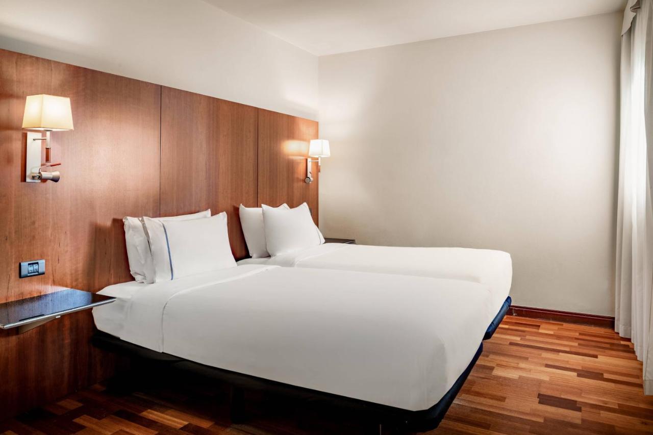 Ac Hotel La Linea By Marriott La Línea de la Concepción Екстериор снимка