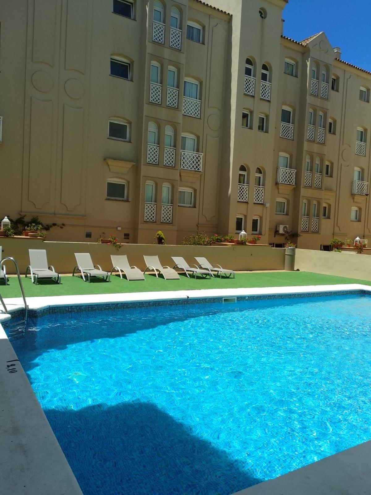 Ac Hotel La Linea By Marriott La Línea de la Concepción Екстериор снимка